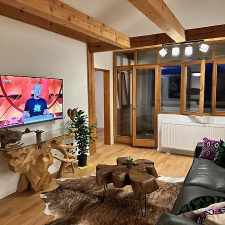 Waller Apartmán *