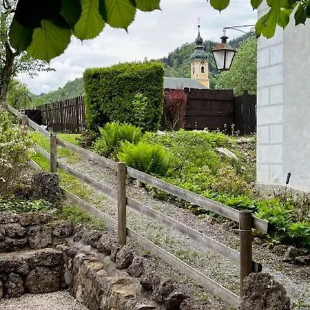 Waller Apartmán